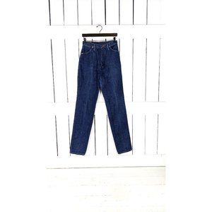 Wrangler high waisted straight leg blue denim vintage jeans made in the USA
